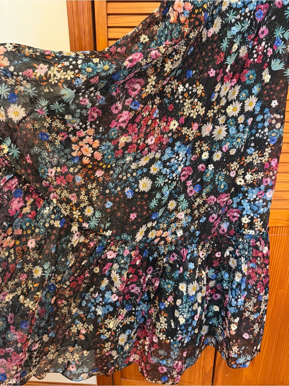 BNWT Anthropologie Black Floral Midi Dress with Multi-Color Bouquet Print sz S - Picture 2 of 6